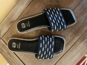 G.C Shoes  Cute Sandals  9